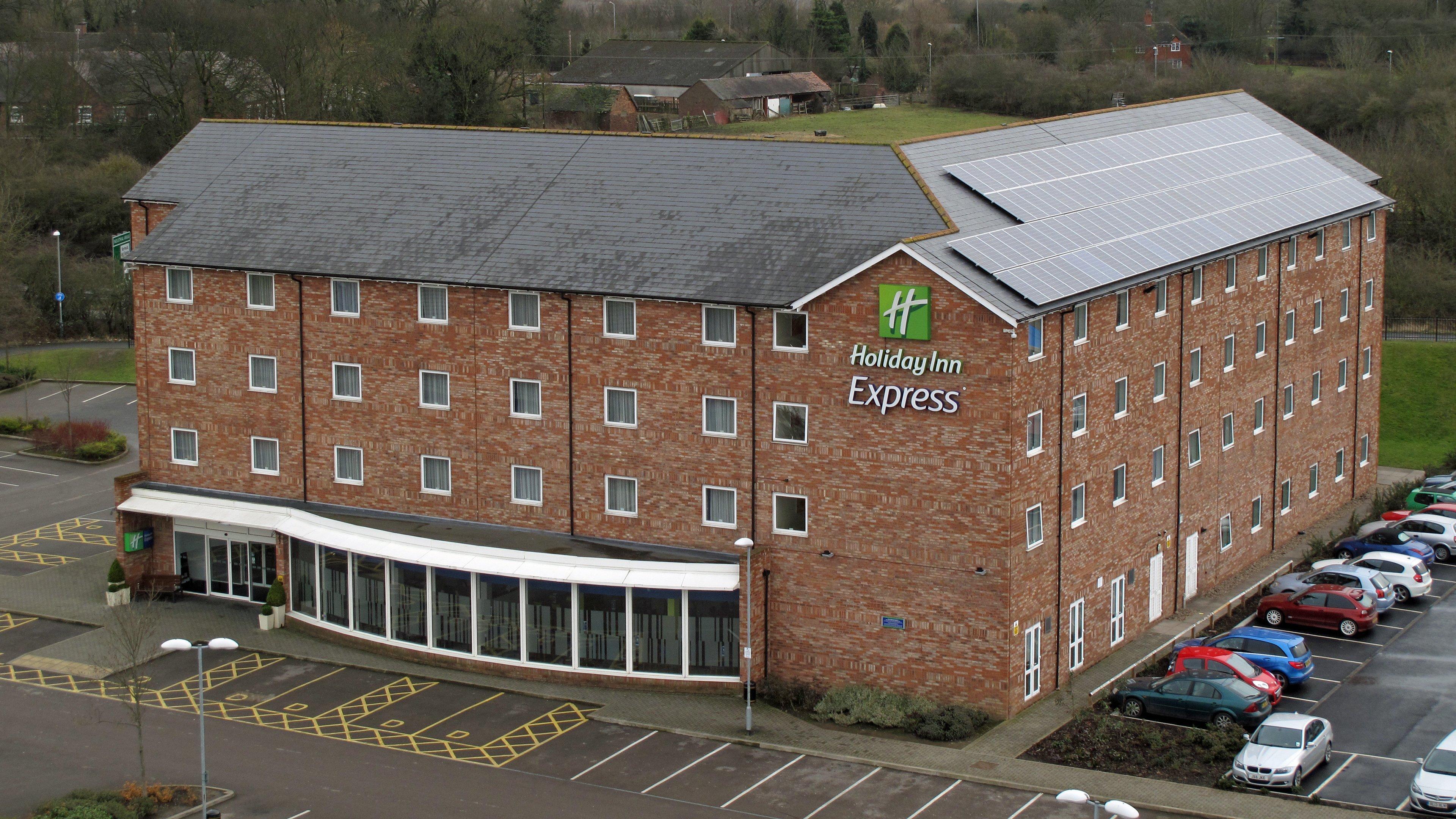 Holiday Inn Express Nuneaton By Ihg Exterior photo
