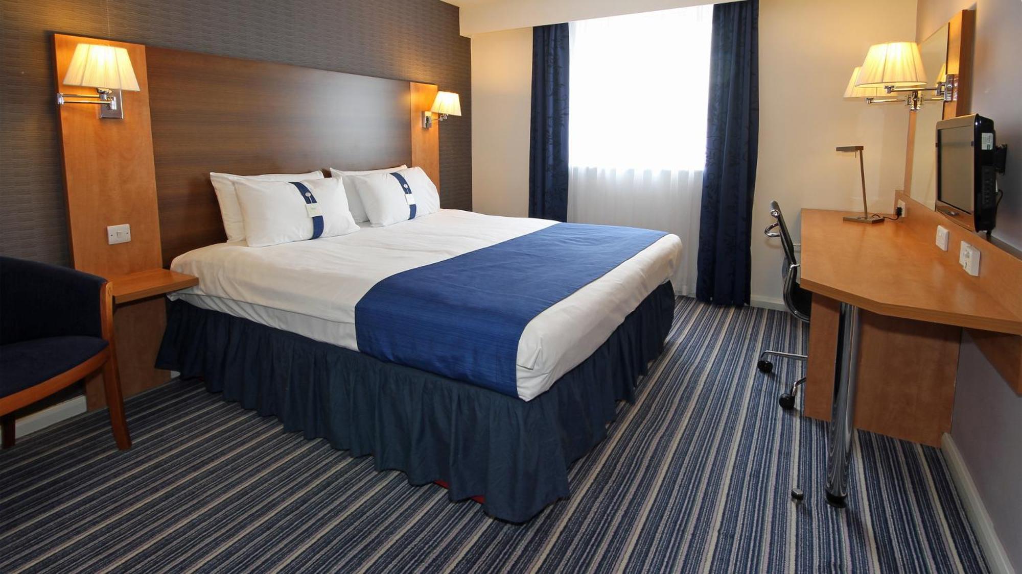 Holiday Inn Express Nuneaton By Ihg Exterior photo
